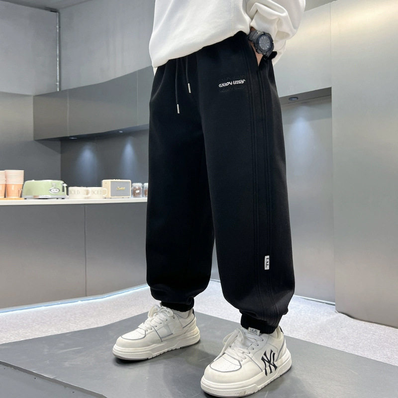 男童裤子休闲长裤新款儿童运动裤春秋大童男孩帅气束脚卫裤潮