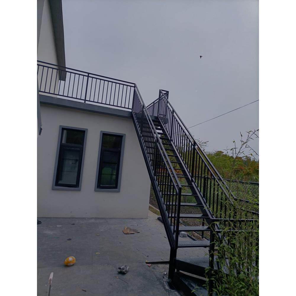 江浙沪定GZK制室内外金属钢构消防铁楼梯计装焊接旋转结安楼梯设