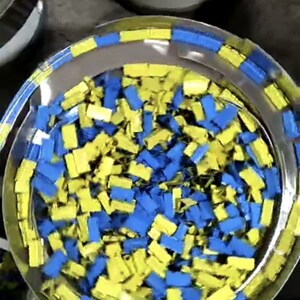 壳体振动盘  燕尾夹振动盘 壳体自动排序送料 定做各类振动盘