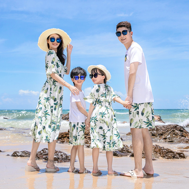 海边度假亲子装一家三口母女装沙滩裙高端雪纺连衣裙洋气长裙女宝