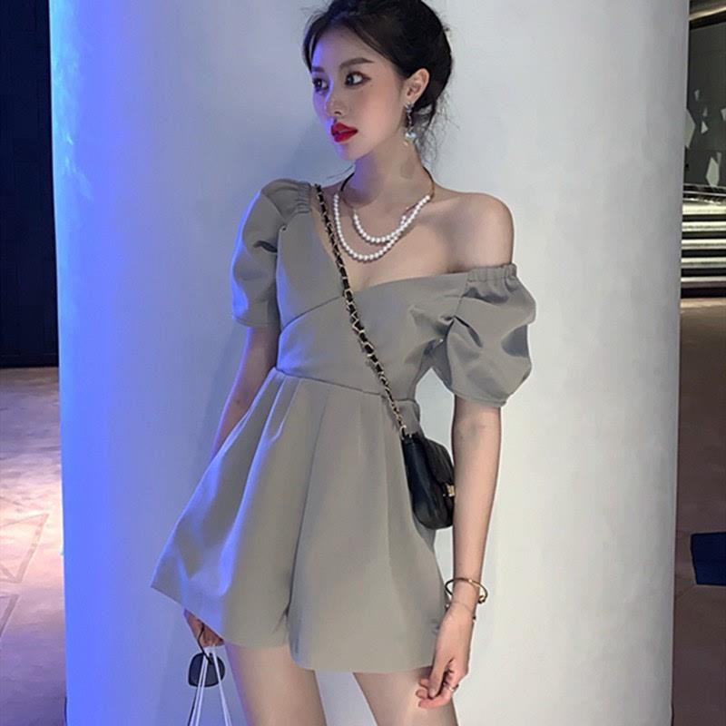 气质V领泡泡袖连体裤女2024夏季新款小个子高腰收腰显瘦阔腿短裤