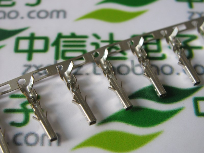 5556/5557高脚母端子电脑电源 8P 20PIN 24针  高脚母端 合压用图片