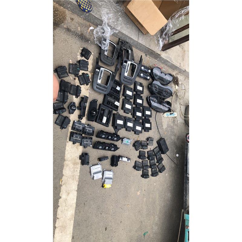 适用于奥迪A4L A5 Q5 A6L C7 多媒体面板 仪表