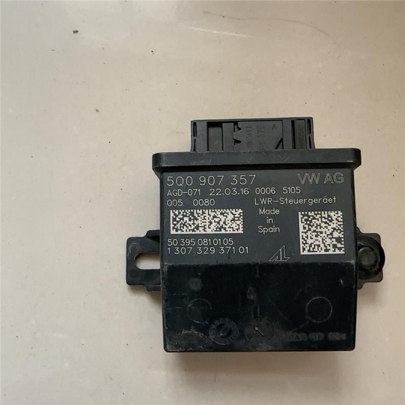 出售适用于奥迪A3 高尔夫7 大灯模块 大灯电脑 随动电脑