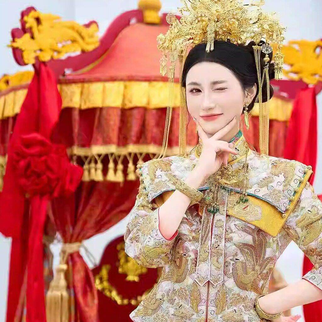 黄盖罗伞华盖宝花厂家中大式花轿VYR子婚庆八擡古典木质轿结婚礼
