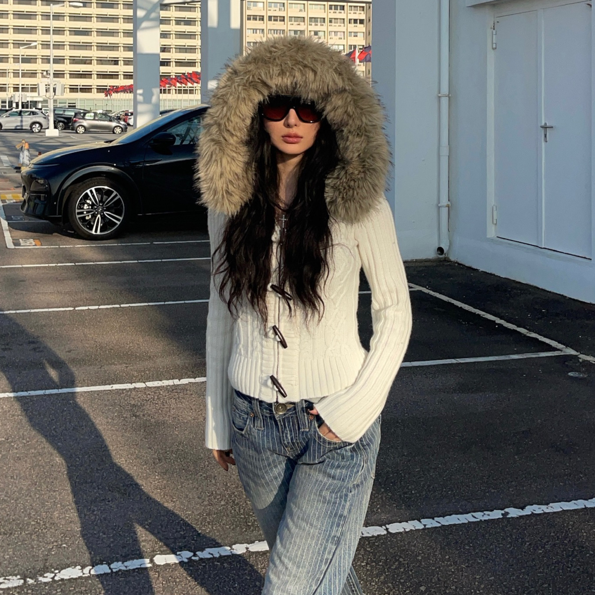 ICVIBE 冬日毛绒·复古绞花+可拆卸蓬松毛领 羊绒针织收腰帽衫