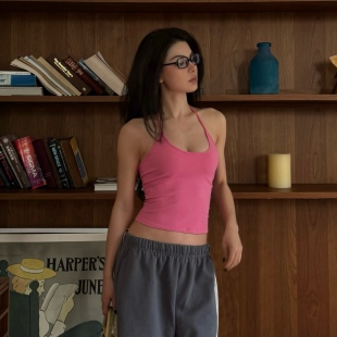 Blush水彩粉收腰勺形背心 AIR限定新色 ICbasic 人间水辣桃预警