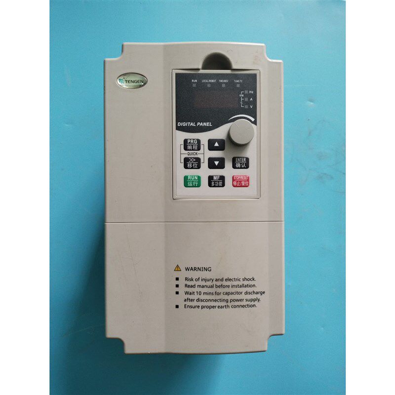 天正变频器4kw 220V
