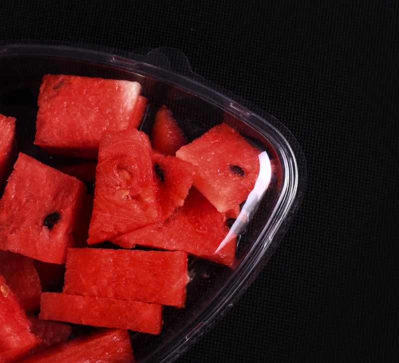 一次性水果盒子透明塑料草莓樱桃心形水果包装盒高档桃心打包盒