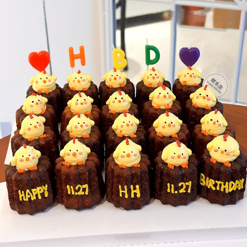 儿童生日蛋糕装饰3d小鸡棉花糖摆件巧克力甜品可露丽卡通软糖插件