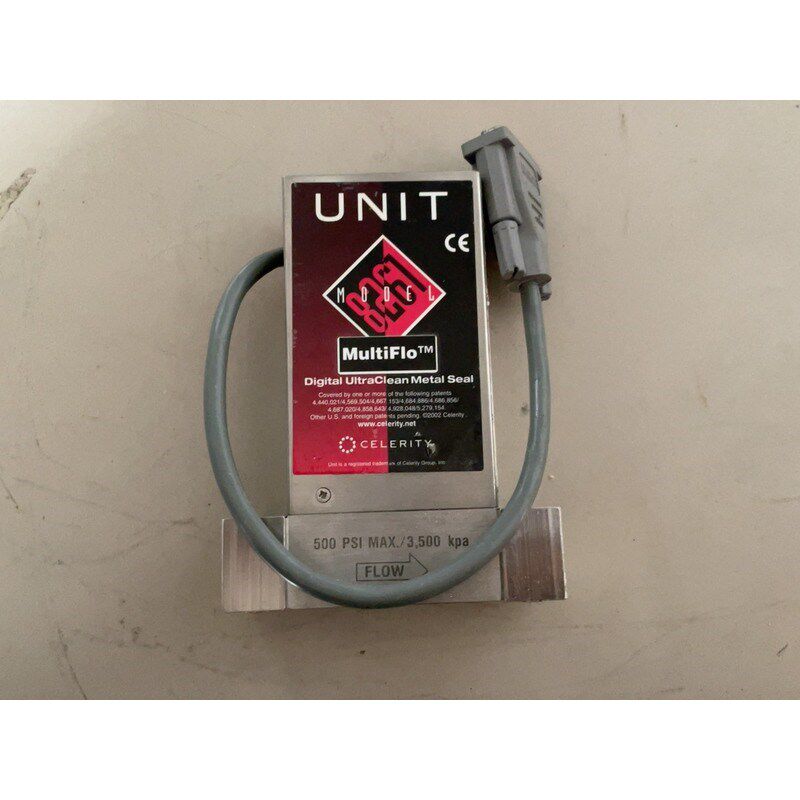 流量计UNIT流量计UFC-8261没找到型号,自己看图吧就