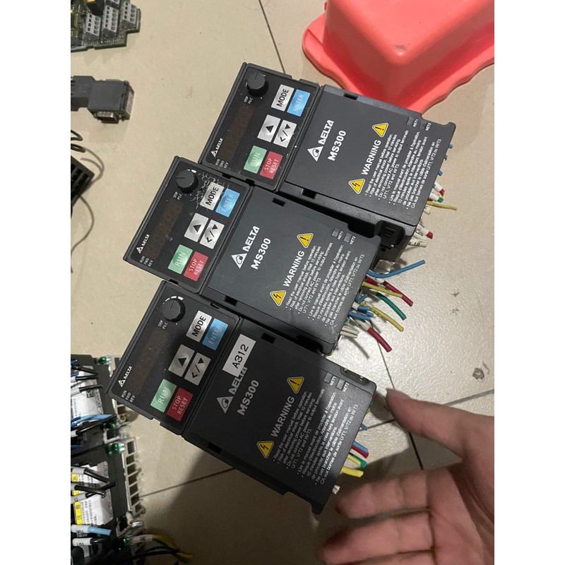 台达MS300变频器0.75kw,380v VFD2A7MS