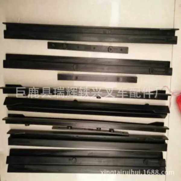 叉车配件 卡斯卡特属具配件 卡斯卡特滑块 抱夹滑块 属具配件