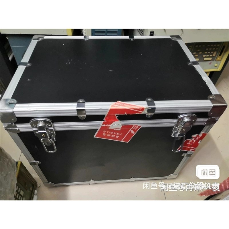 创远仪器T5009 CW发射机,3G左右的发射机,成色9新以