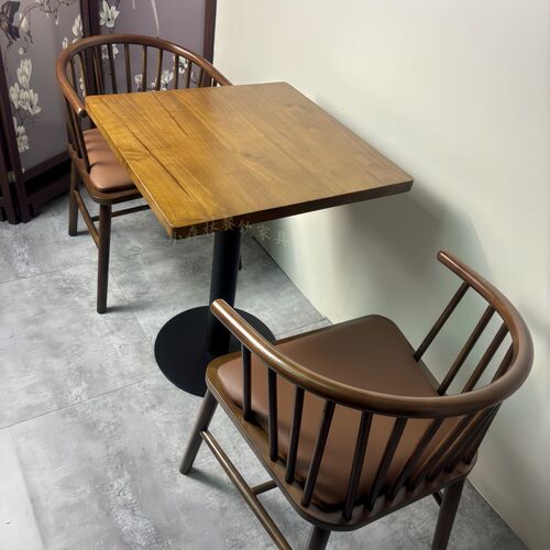 复古咖啡厅桌椅组合奶茶店清吧实木桌椅藤编椅轻食店西餐厅桌椅