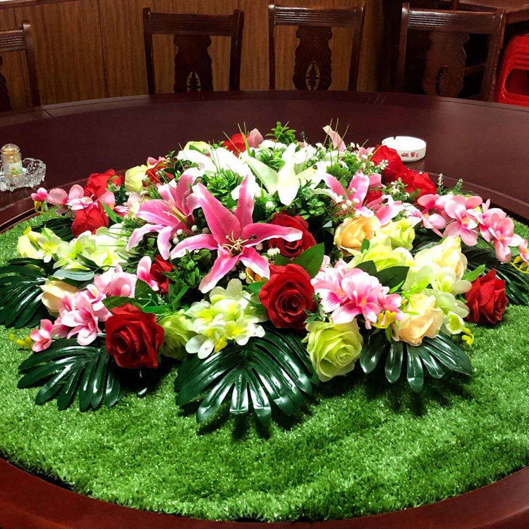 酒店大圆桌中间装饰花餐桌转盘摆花草坪饭店圆形假花摆件绿色草席