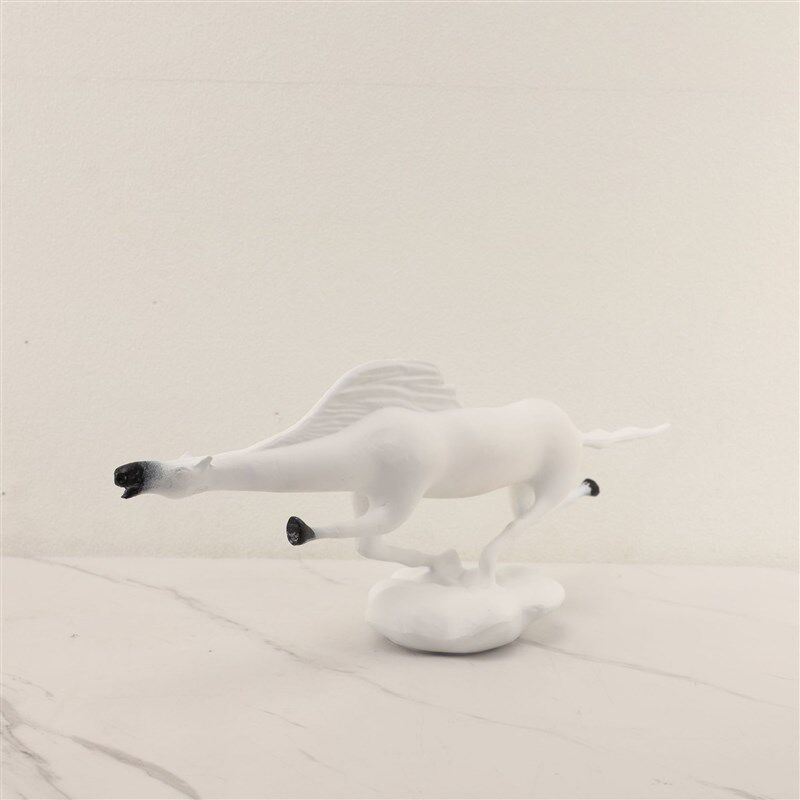 北欧轻奢极简金属祥云马摆件样板房玄关卧室家居客厅装饰品摆件