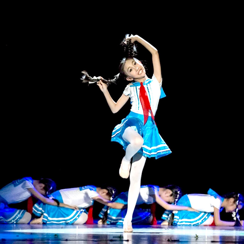 我是红领巾表演舞蹈服装中小学生六一新款儿童纱裙U合唱服少先队