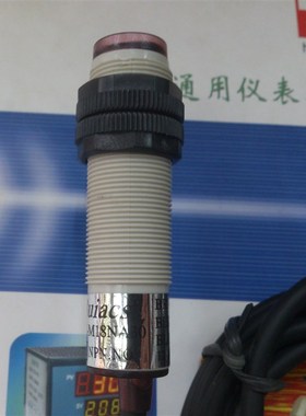 健力BUIACS 漫反射型光电开关传感器 BW-M18NA30 直流NPN常开