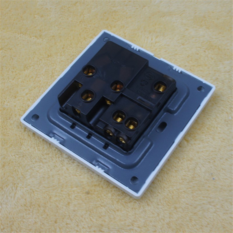 86型墙壁暗装开关插座16A三孔电源插座带一开双控开关一开三孔16A