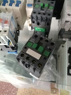 CJX2 交流接触器 LC1E09 LC1-E0910 LC1-E0901