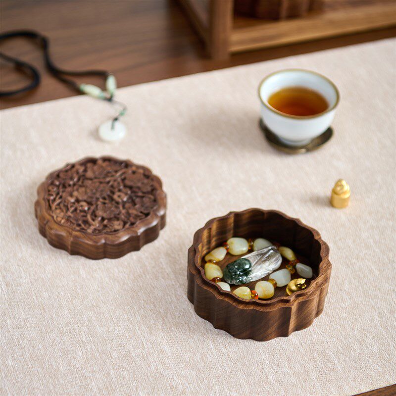 萃木集黑胡桃梅花收纳盒月饼礼盒手串玉器首饰盒浮雕饰品盒古典
