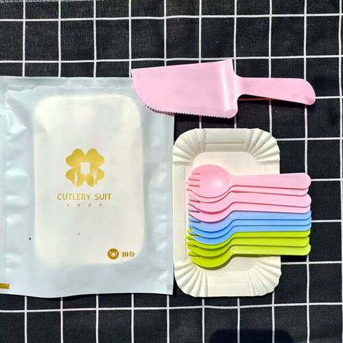蛋糕餐具叉勺刀叉盘生日蜡烛塑料一次性蛋糕套装蜡烛刀叉碟组合