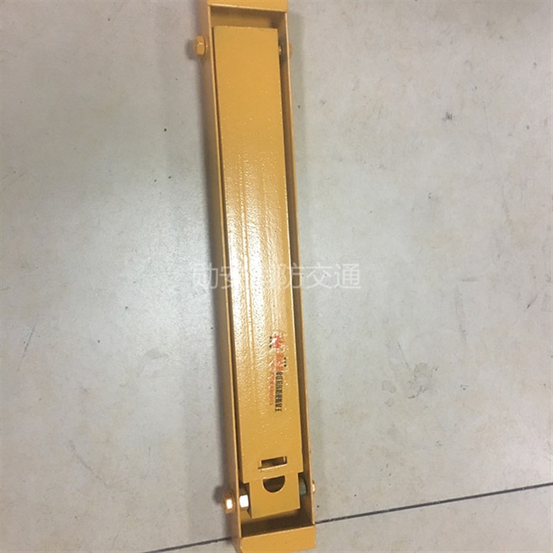 包邮加厚不锈钢车位锁A型停车位 停车锁 三角地锁防撞手动占位锁