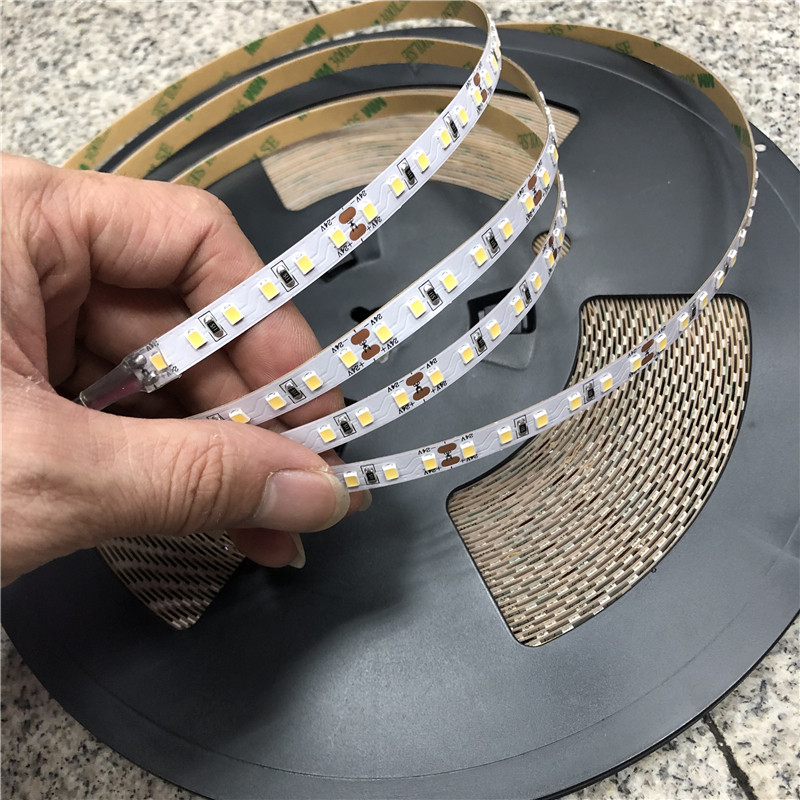 24V无压降LED灯带条超亮亮2835贴片灯条自粘20米每卷线性货架展示