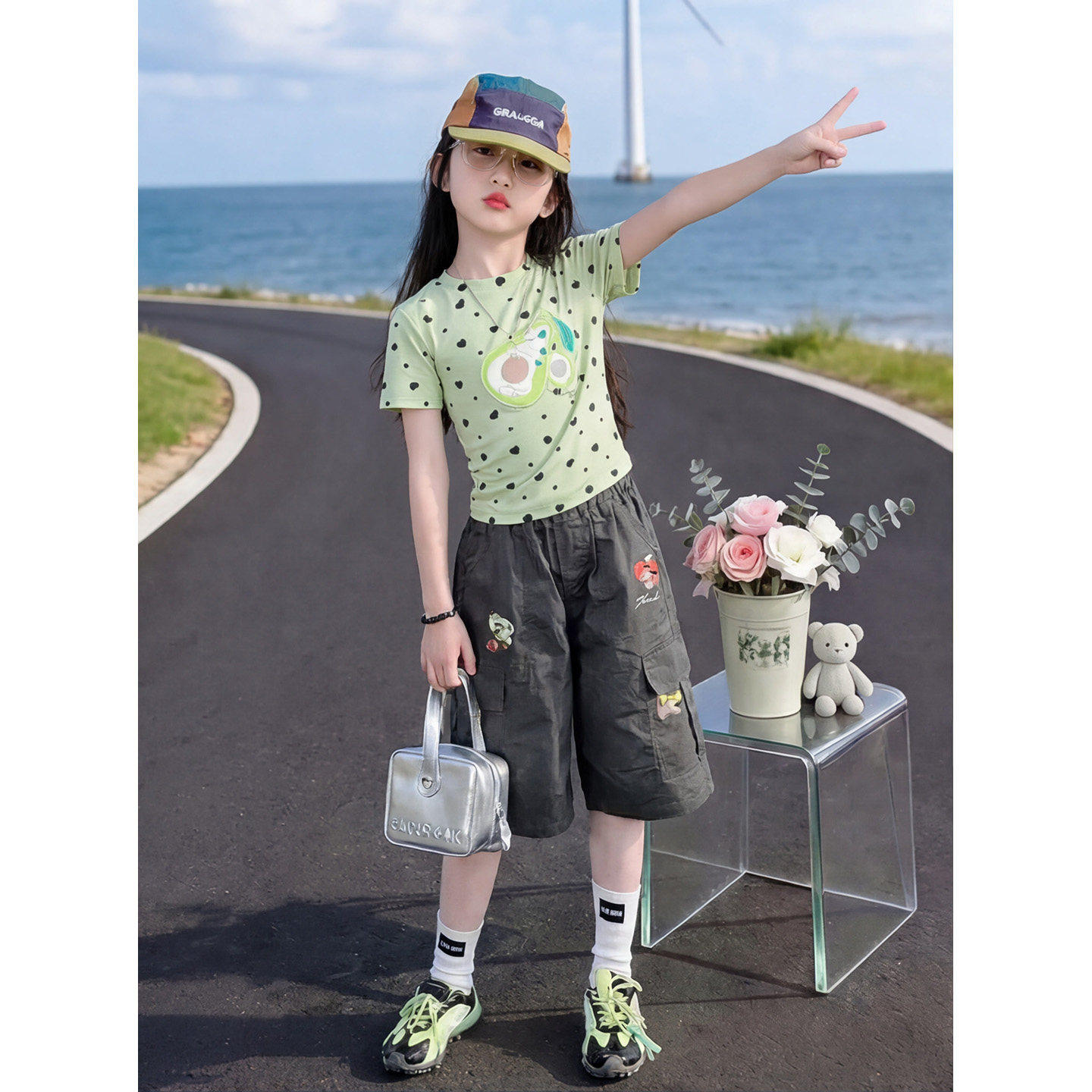 女童套装夏装2026新款美式复古辣妹风波点短袖T恤工装中裤两件套