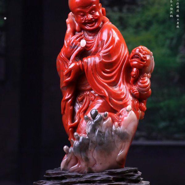 福建寿山石罗汉立体摆件原石手工圆雕俏色办公室玄关摆设工艺品