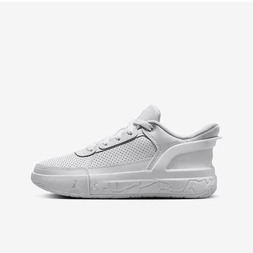 【自营】NIKE/耐克女子大童JORDAN DAY1缓震运动篮球鞋FQ1306-101