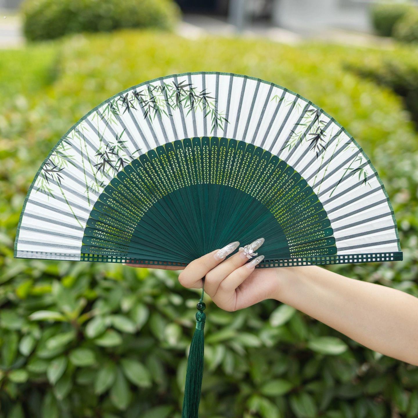 新款扇子古风夏天可携式折扇中国风汉服舞蹈工艺扇女复古小扇子