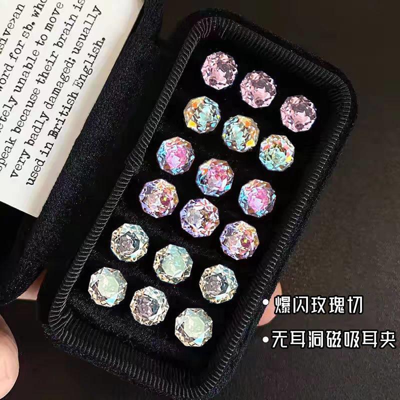 千禧八边玫瑰切耳夹爆闪锆石磁吸耳骨夹幻彩闪钻无耳洞新款耳饰女