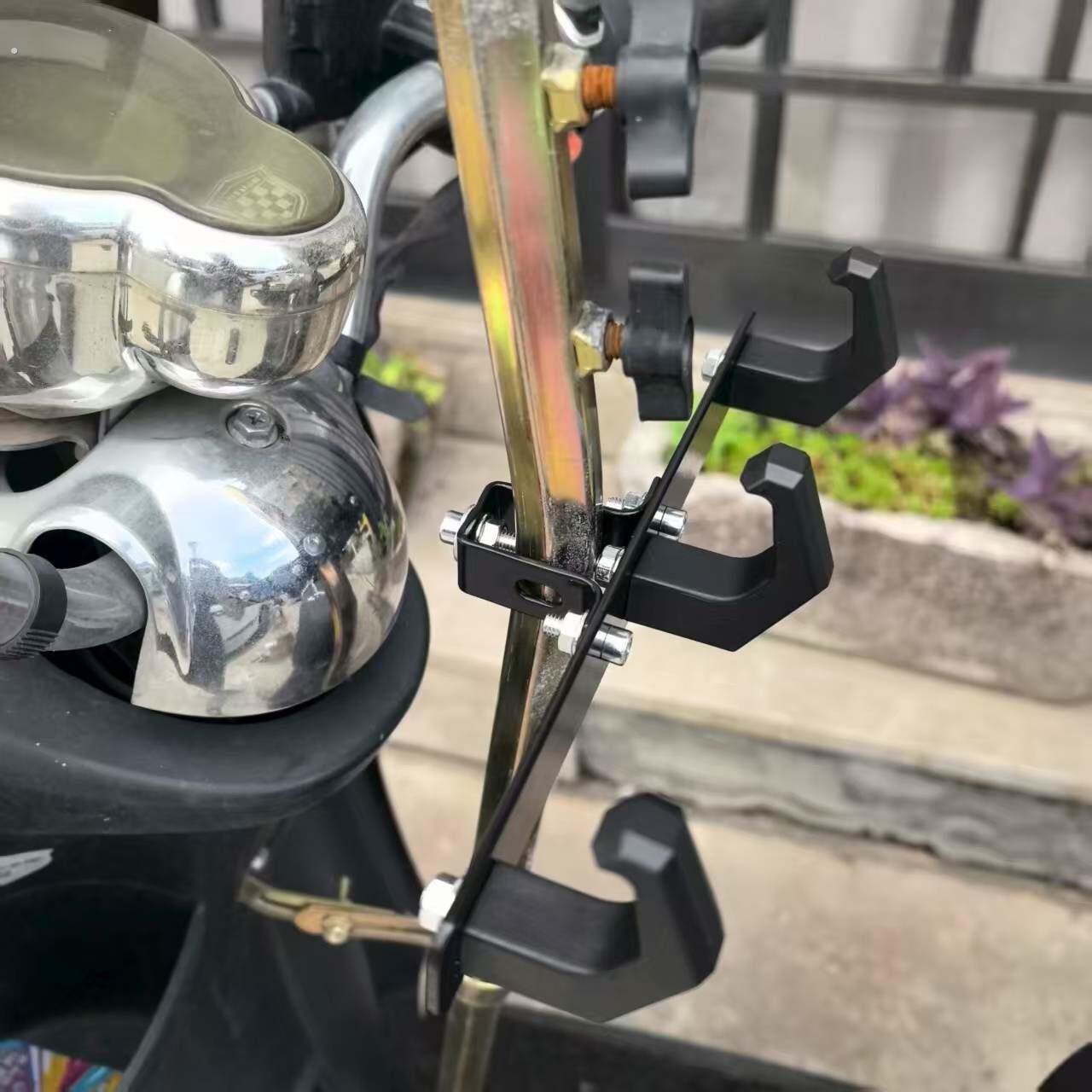 雨伞杆固定电动脚踏车挂钩电动车前置挂钩机车挂钩挂物钩免