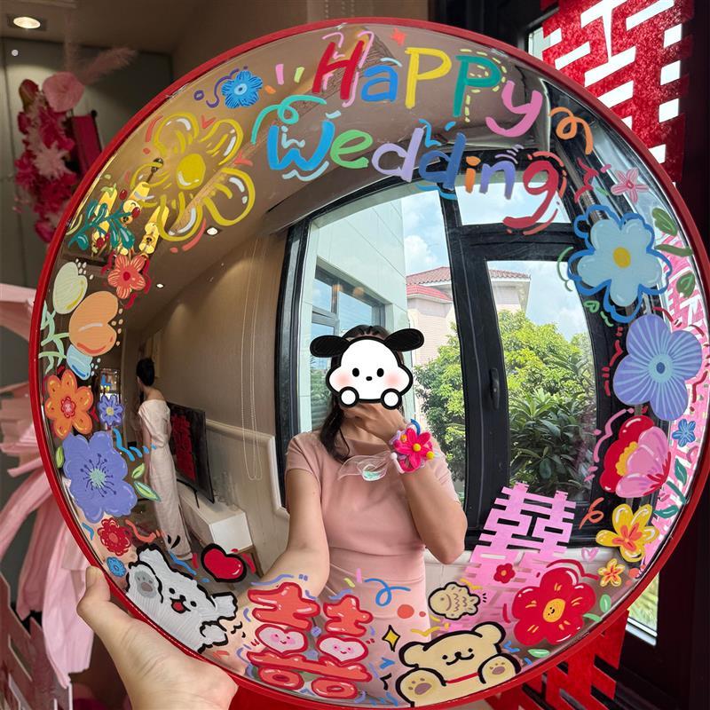 婚礼凹凸面镜自拍手持反光镜高清拍照神器超广角室外涂鸦哈哈镜图片