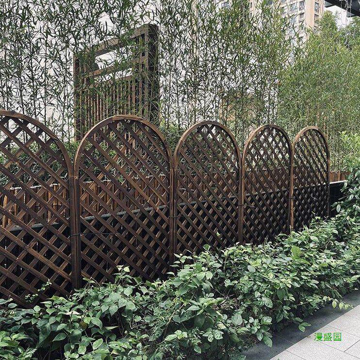 甄选木栏实户外木栅栏墙面阳台围栏防腐木隔断庭院花园花架爬藤架
