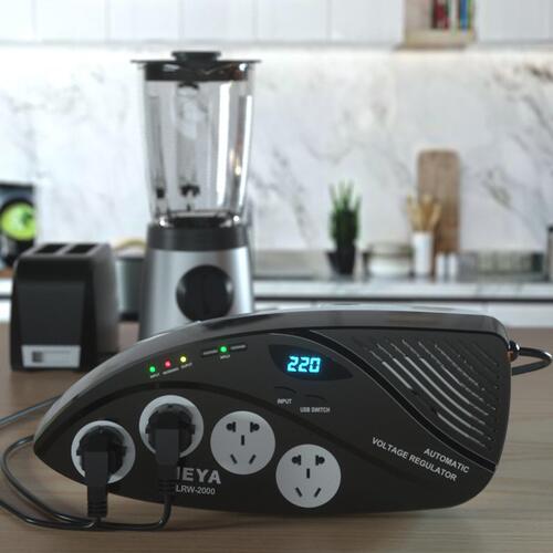 甄选厂家直供A交流稳压器220v LRW-2000家用稳压器2000W便携式稳