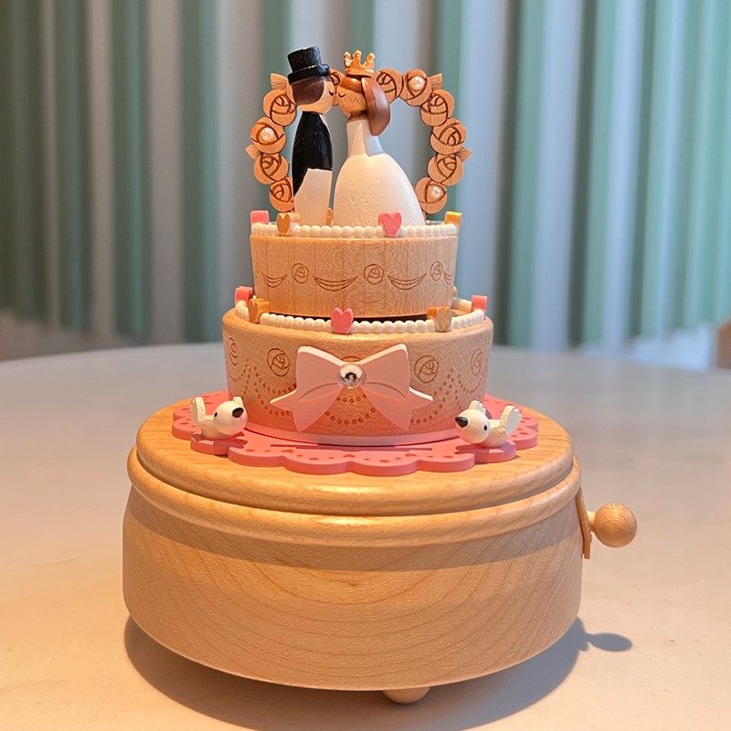 森活木质有趣音乐盒老婆生日八音盒新娘闺蜜结婚纪念品礼物送新人