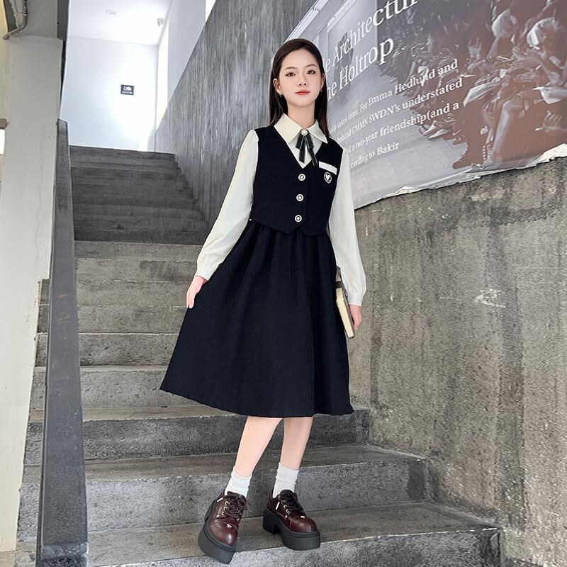 女大童连衣裙春秋款2025新款儿童洋气初中学生女童春季高级感裙子