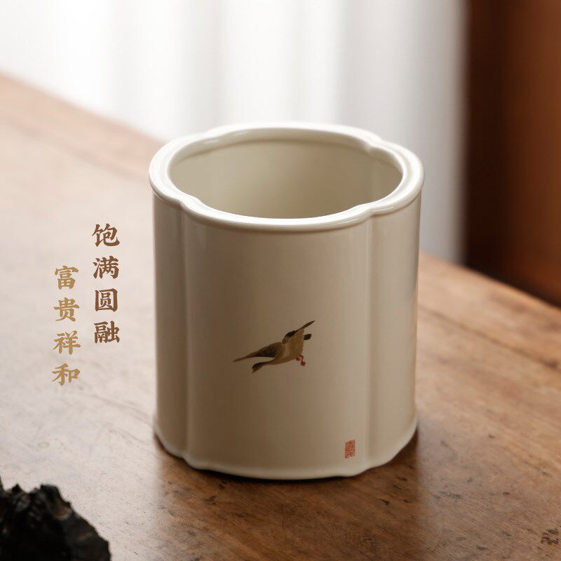 海棠影瓷笔筒 实用艺术陶瓷器文房笔筒仿古寓意收纳收藏品小摆件