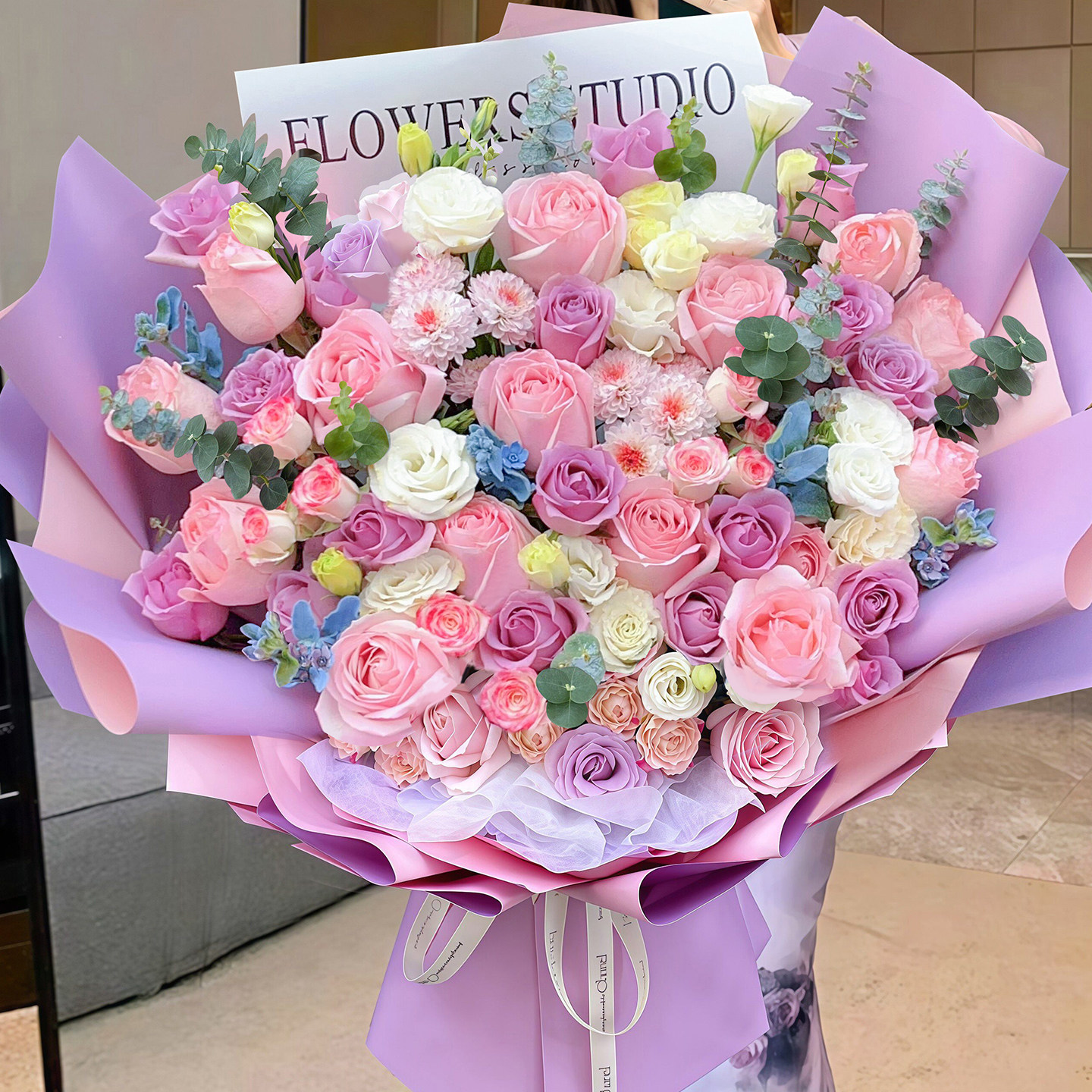 超大玫瑰花束生日鲜花速递同城配送女友成都杭州上海全国花店闪送