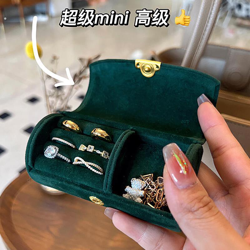 戒指盒收纳女高级感珠宝高档可携式旅行吊坠耳针盒饰品盒盒子首饰