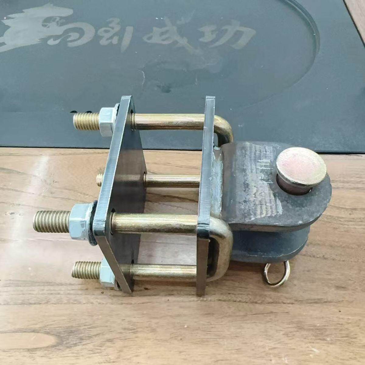 电三轮尾部牵引钩摩托三轮拉车钩拽车器新款拖车钩子无损安装