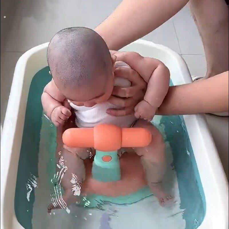 婴儿洗澡坐椅防侧翻小月龄宝宝洗澡神器洗澡凳可坐洗澡椅防滑浴凳