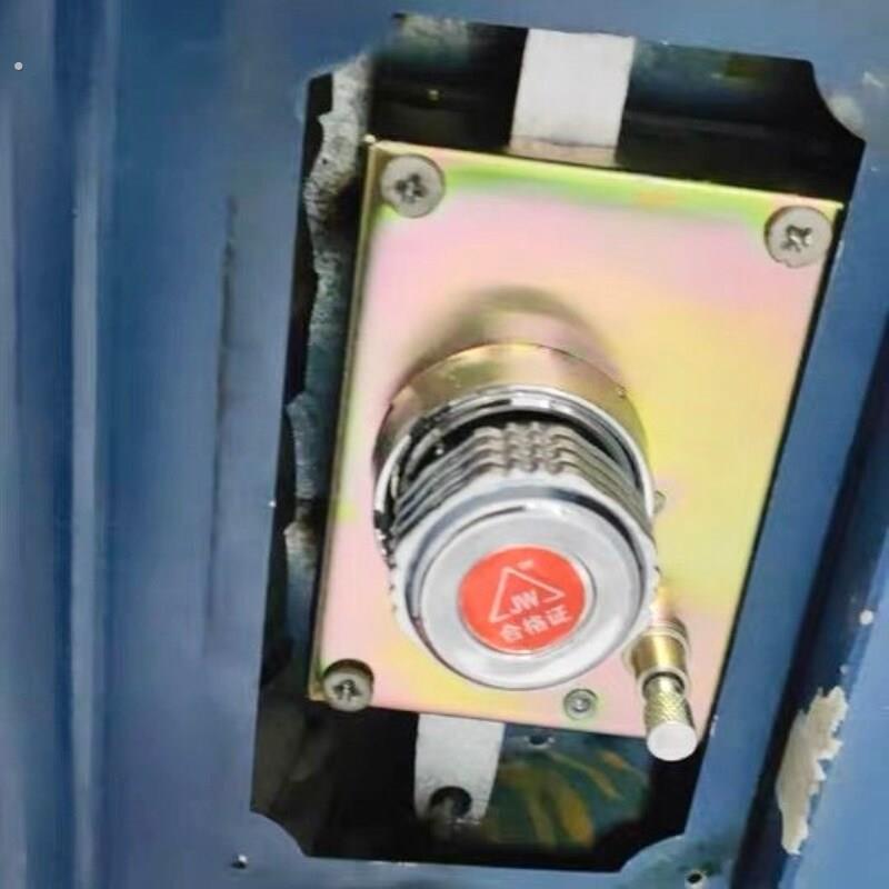 家用更换十字锁出租房自动碰锁老式门锁旋钮锁防盗门锁大门锁心