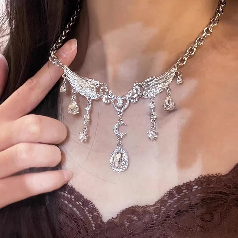 甜酷封神小众设计感天使之翼锆石流苏仙女项链锁骨链高级感颈炼