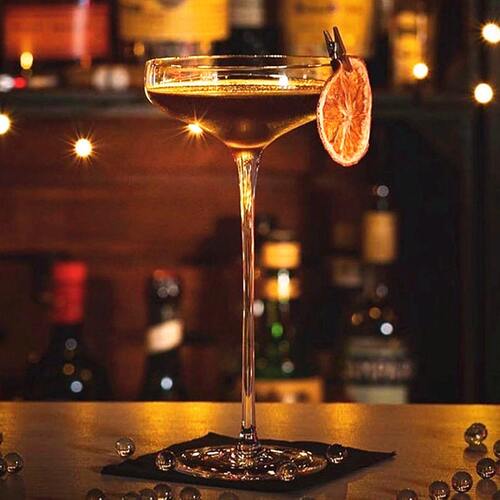 甄选脚马天尼杯日式酒吧酒杯创意碟形香槟杯鸡尾酒杯宽口马提尼杯
