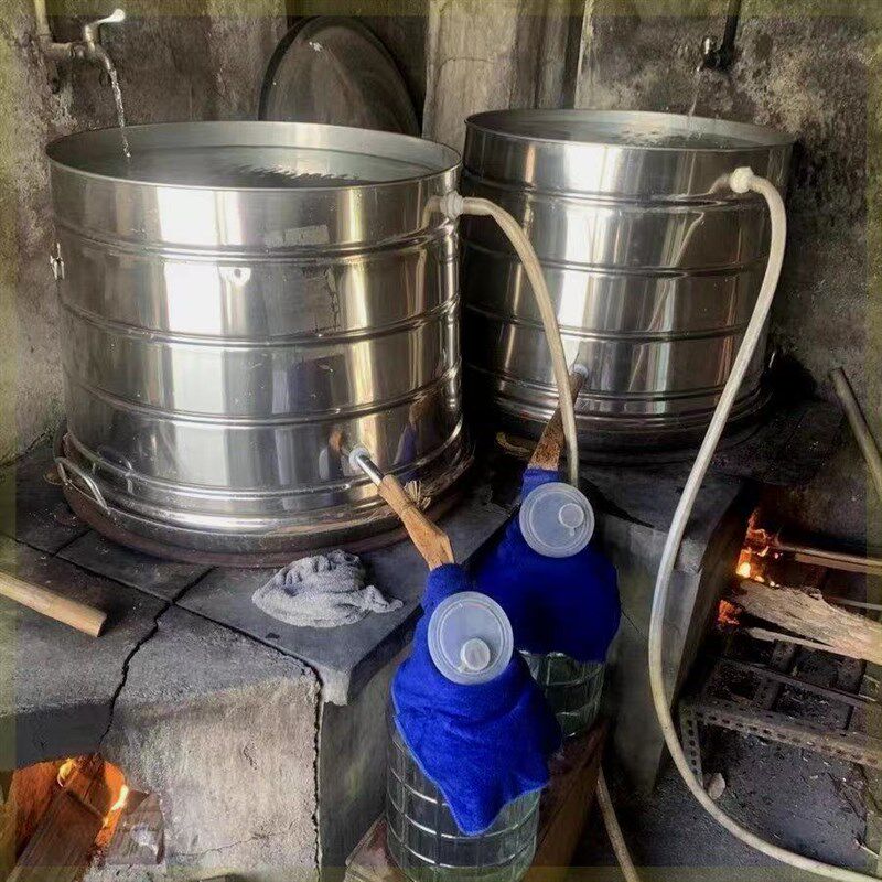新款加厚不锈钢蒸酒器白酒米酒农村柴火酿酒设备家用蒸锅一整套