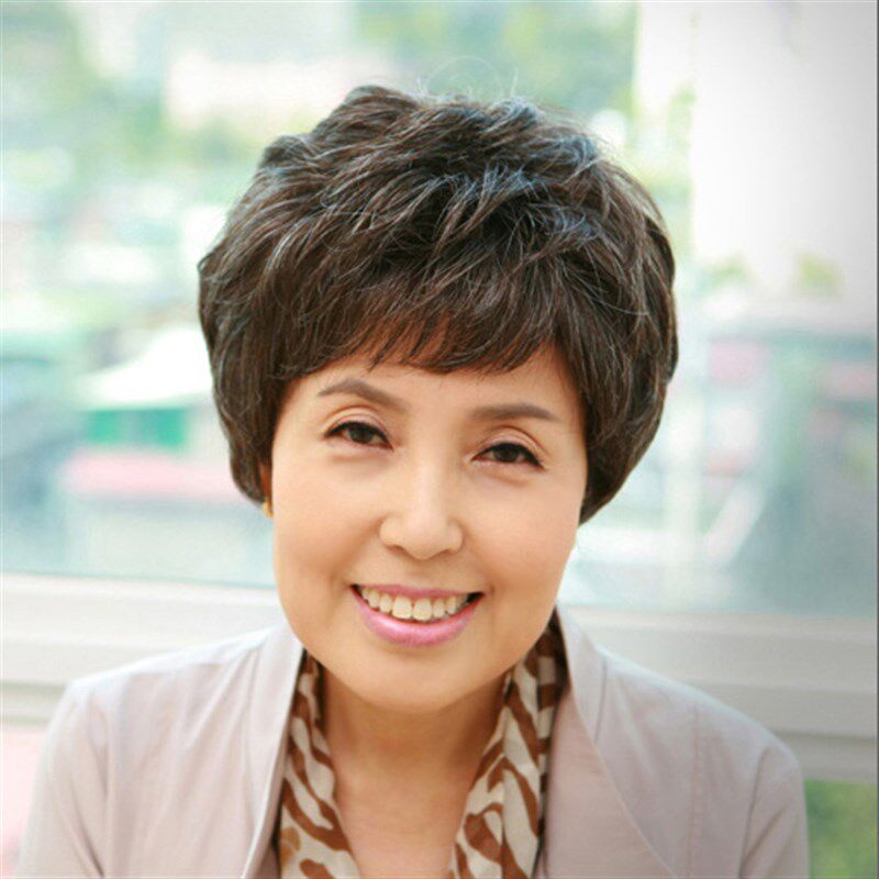 真人发中老年女性假发 花白短卷发蓬松微卷假发 奶奶妈妈款假发